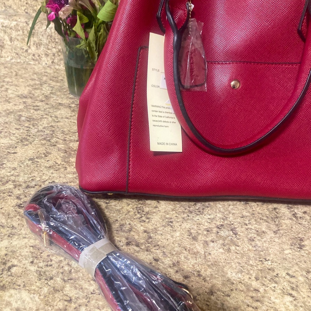 DASEIN Woman’s Handbag - New